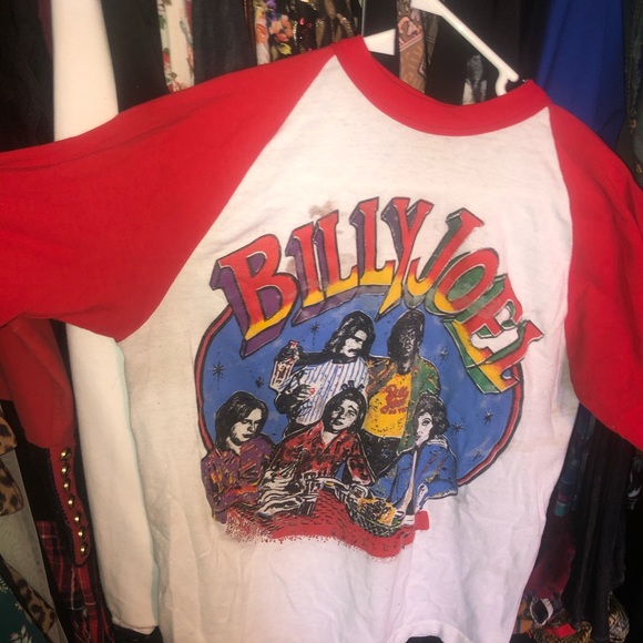 Super RARE VINTAGE 80’s Band Shirt - Picture 3 of 4